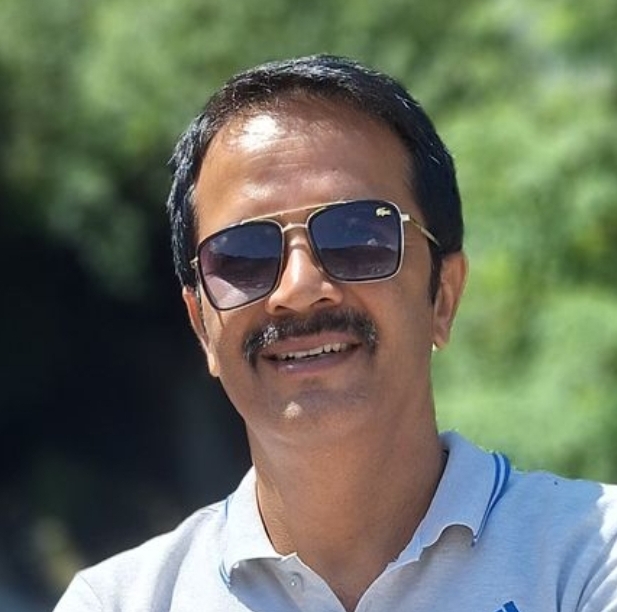 MANOJ MISHRA
